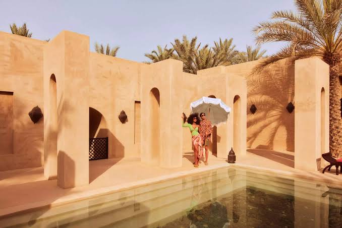 Luxury Desert Resort Abu Dhabi